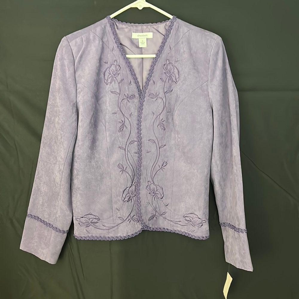 Dress barn women’s jacket size small / new with tags